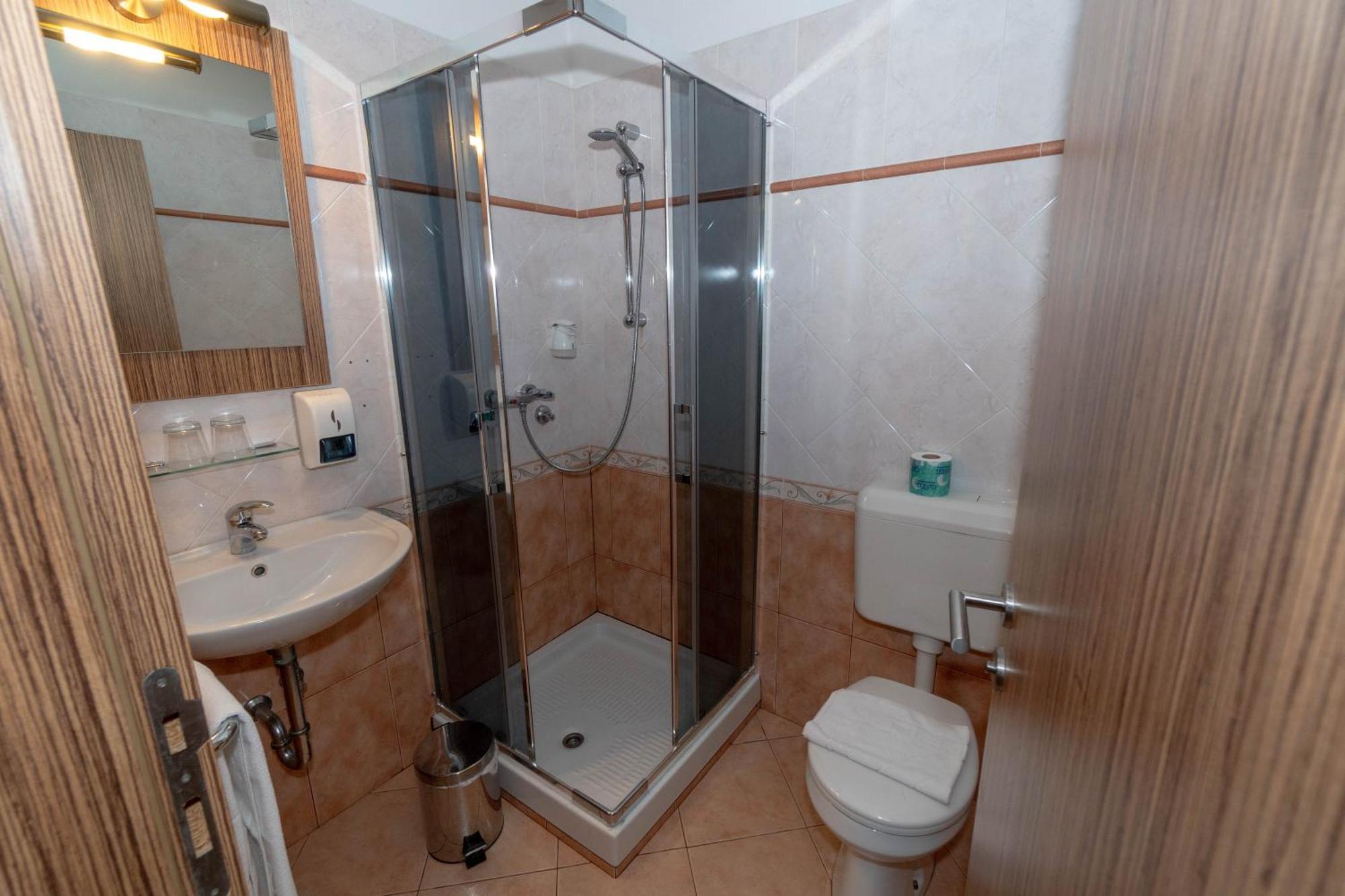 Hotel Paquito Nova Gorica Esterno foto